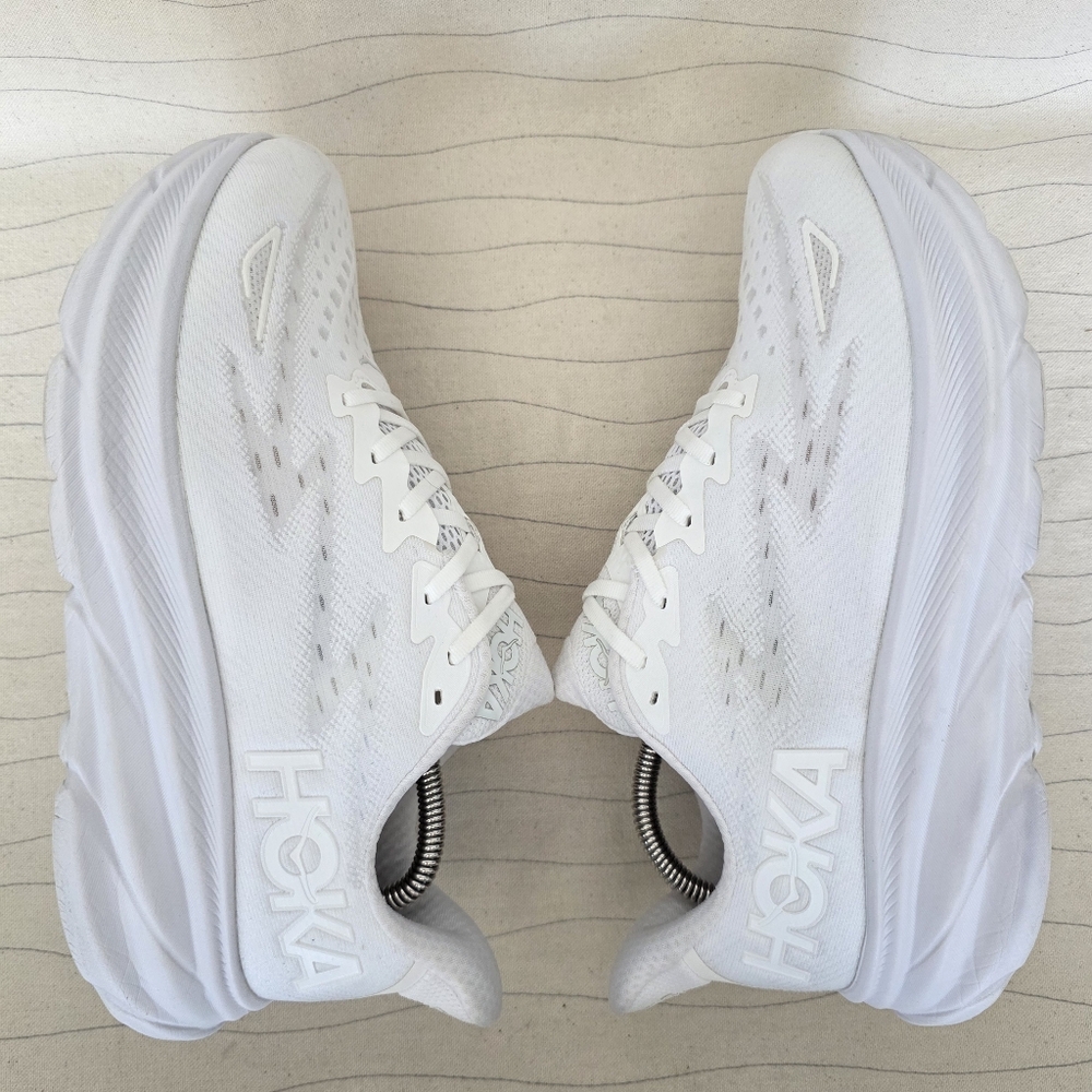 Hoka One One Womens Clifton 9 Triple White Running Sneakers Shoes F27222L Sz 11D - Picture 10 of 14